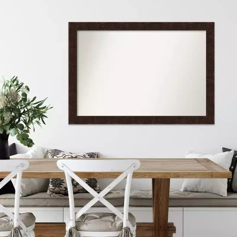 Miroir mural étroit en bronze moucheté biseauté