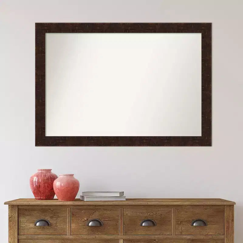 Miroir mural étroit en bronze moucheté biseauté