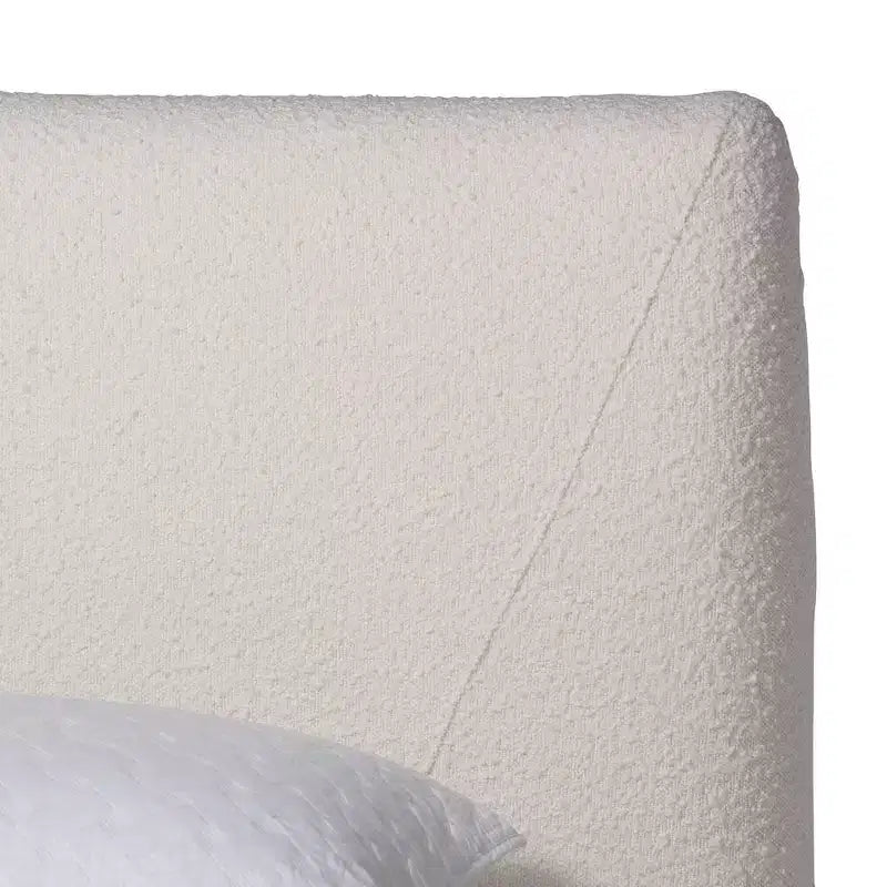 Lit plateforme en bouclette crème/noyer