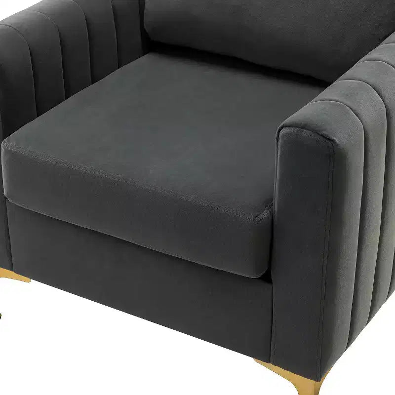 Fauteuil club contemporain en bois capitonné avec pieds en métal