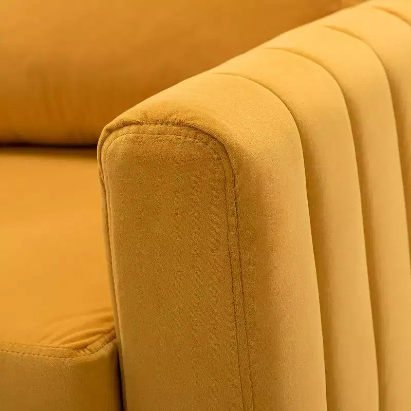 Fauteuil club contemporain en bois capitonné avec pieds en métal