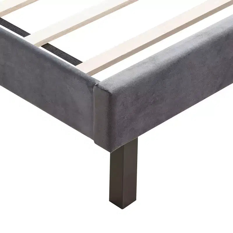 Lit plateforme capitonné en velours