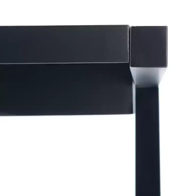 Bureau de style moderne avec un plateau blanc lisse
