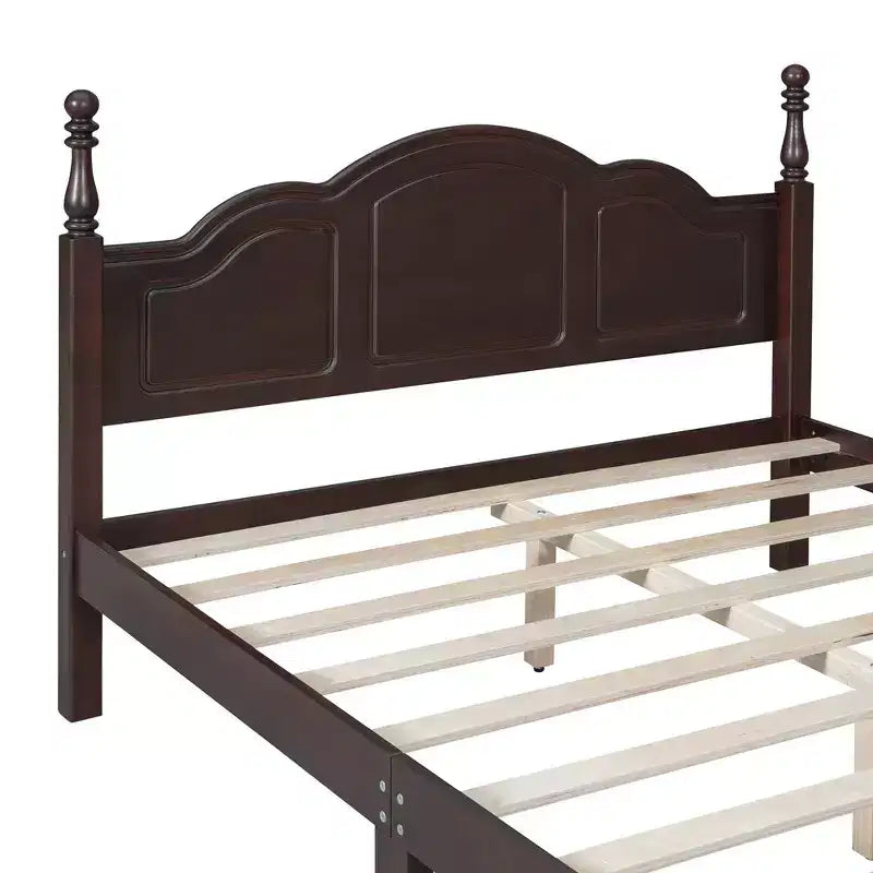 Lit plateforme en bois style rétro